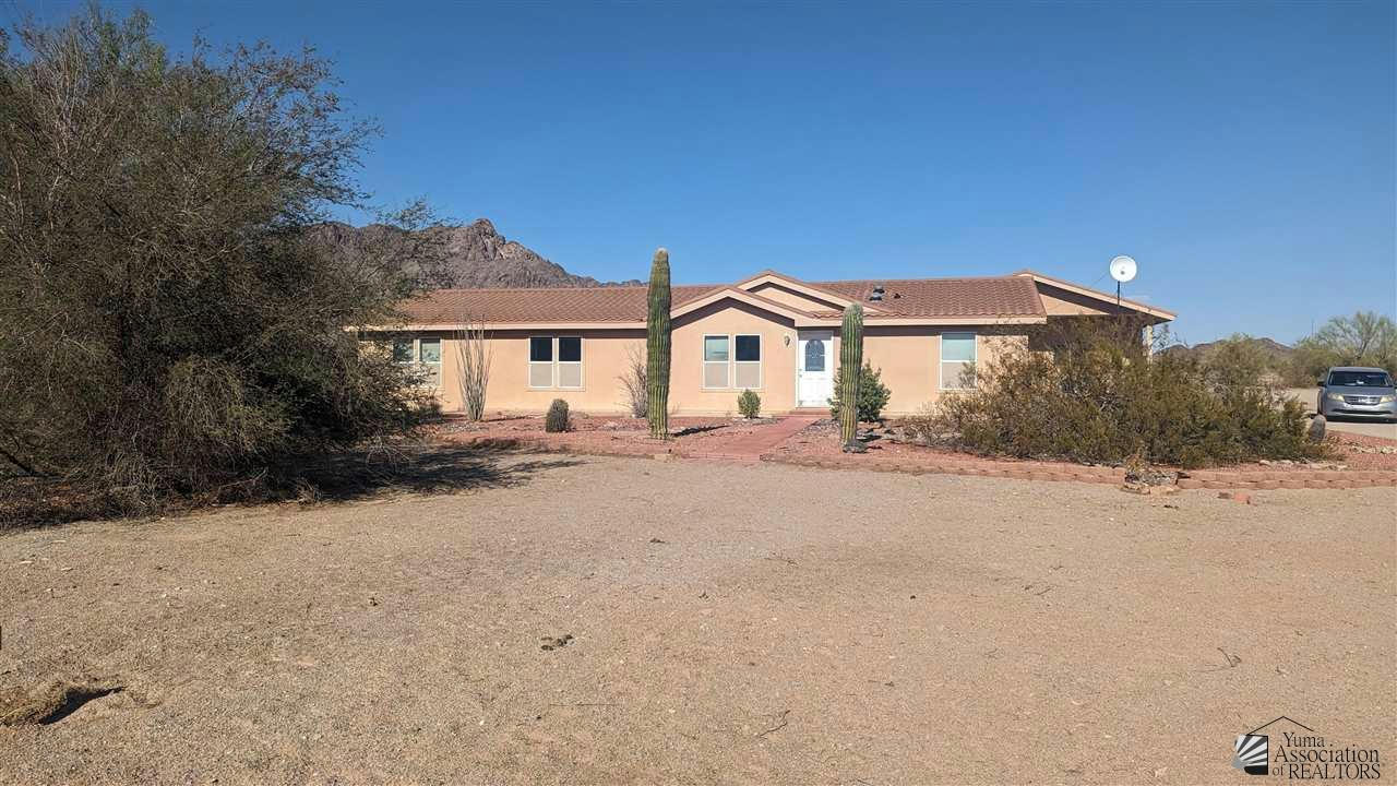 49526 COUNTY 6TH ST S, ROLL, AZ 85347, photo 1 of 33